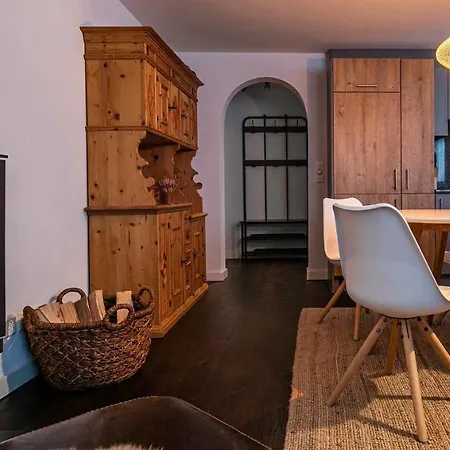 Seeblick Apartment *